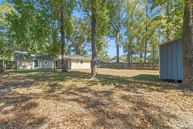 9114 Monhegan Ave, Central, LA 70714