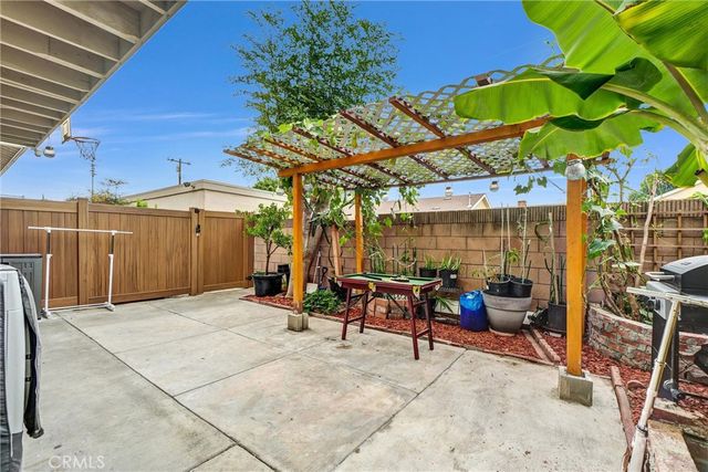10761 Magnolia Avenue 101, Anaheim, CA 92804
