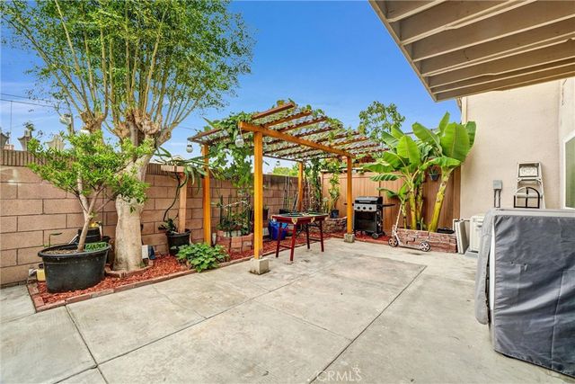 10761 Magnolia Avenue 101, Anaheim, CA 92804