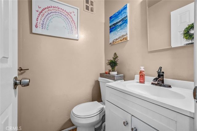 10761 Magnolia Avenue 101, Anaheim, CA 92804