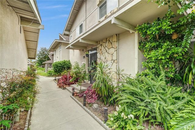 10761 Magnolia Avenue 101, Anaheim, CA 92804
