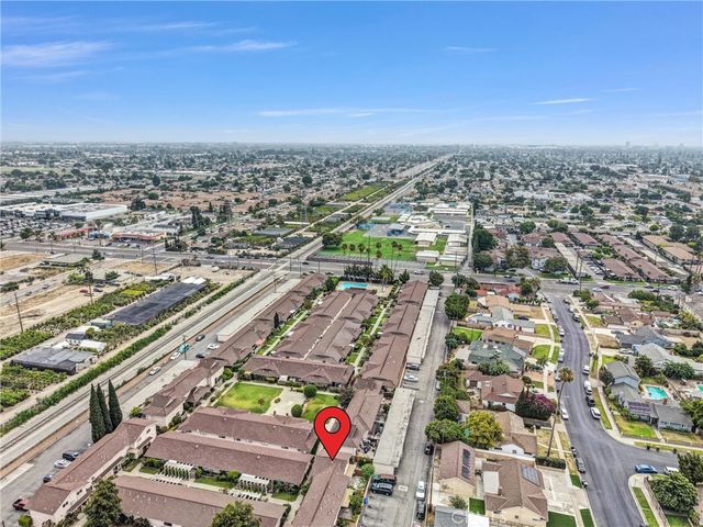 10761 Magnolia Avenue 101, Anaheim, CA 92804