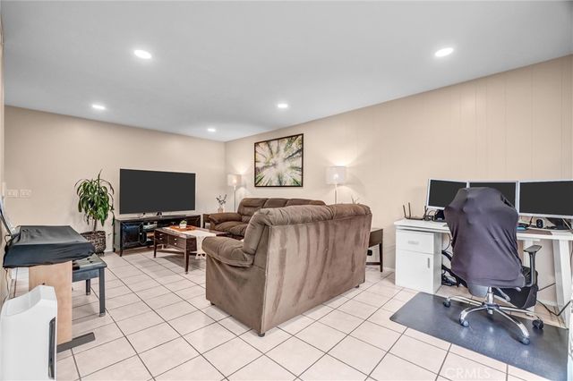 10761 Magnolia Avenue 101, Anaheim, CA 92804