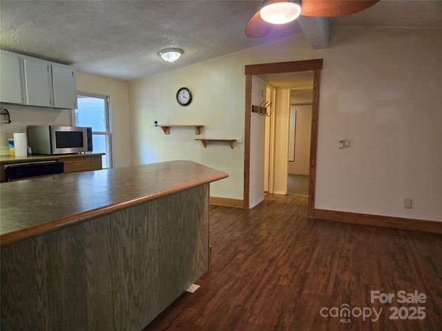 102 Serenity Lane, Clyde, NC 28721