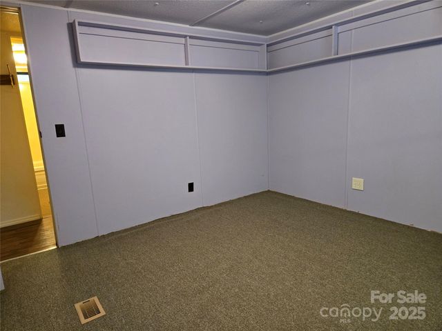102 Serenity Lane, Clyde, NC 28721