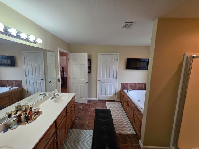 5201 S 27 th, Paragould, AR 72450