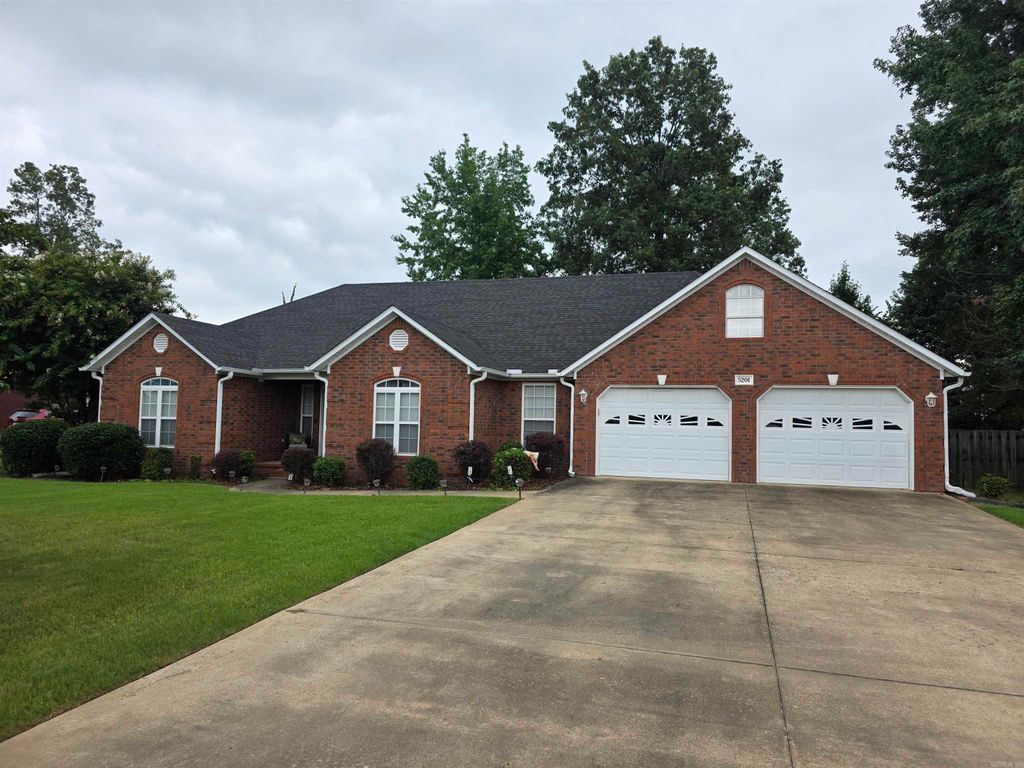5201 S 27 th, Paragould, AR 72450