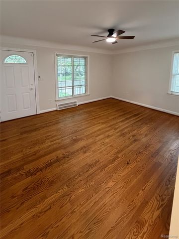 3613 21st Street, Wyandotte, MI 48192