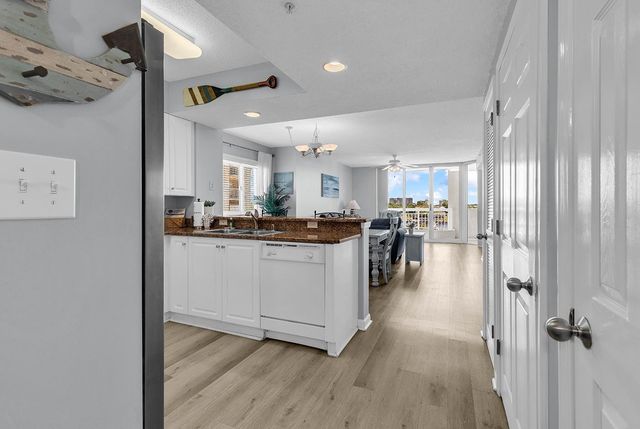 4801 Harbor Pointe Dr Unit 401, North Myrtle Beach, SC 29582