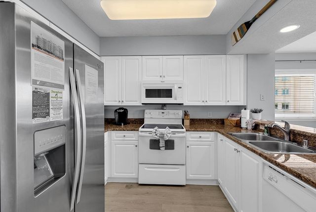 4801 Harbor Pointe Dr Unit 401, North Myrtle Beach, SC 29582