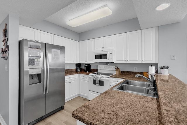 4801 Harbor Pointe Dr Unit 401, North Myrtle Beach, SC 29582