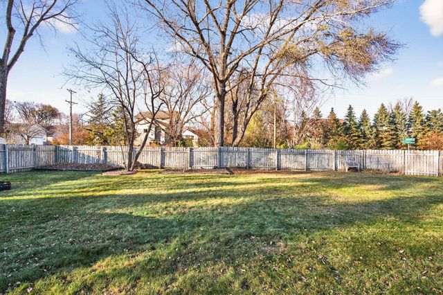 9800 129th Lane N, Champlin, MN 55316