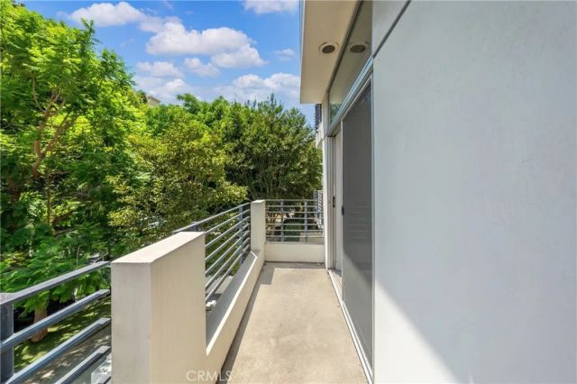 10911 Wellworth 1A, Los Angeles, CA 90024