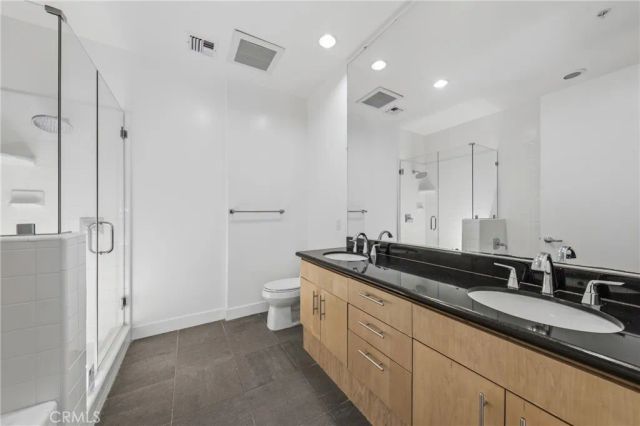 10911 Wellworth 1A, Los Angeles, CA 90024