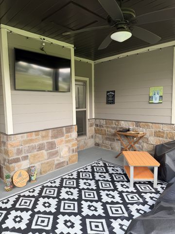 77 Island Way, Winchester, TN 37398