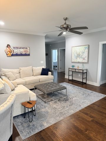 77 Island Way, Winchester, TN 37398