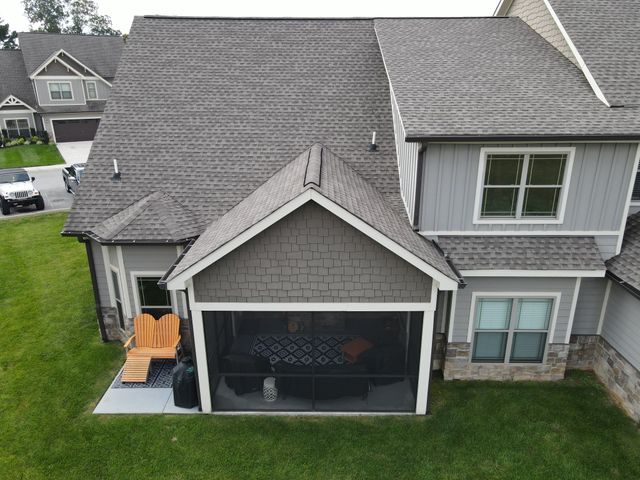 77 Island Way, Winchester, TN 37398