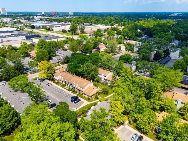1813 Wickham Street, Royal Oak, MI 48073