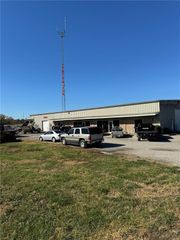 2534 S Elm Street, Ottawa, KS 66067