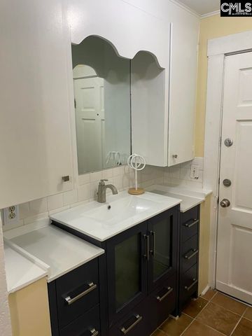638 Kentucky, Columbia, SC 29201
