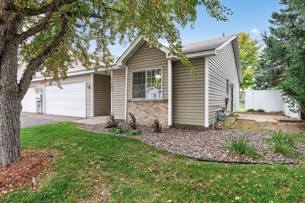 11542 Quay Street NW, Coon Rapids, MN 55433 — photo 2