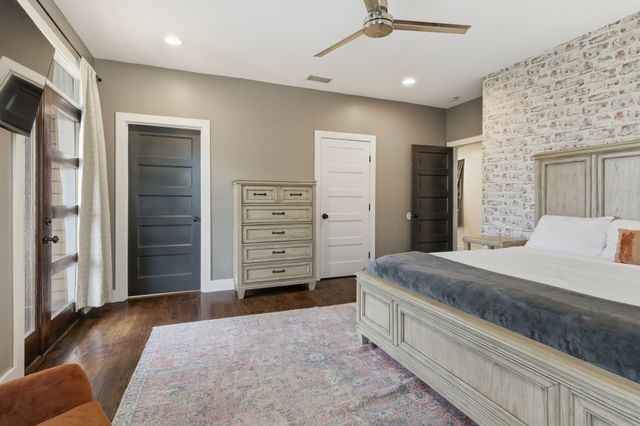 1083 Whites Creek Pike, Nashville, TN 37207