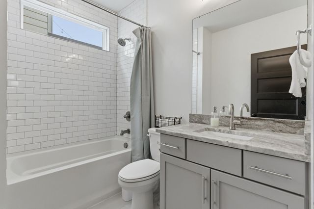 1083 Whites Creek Pike, Nashville, TN 37207