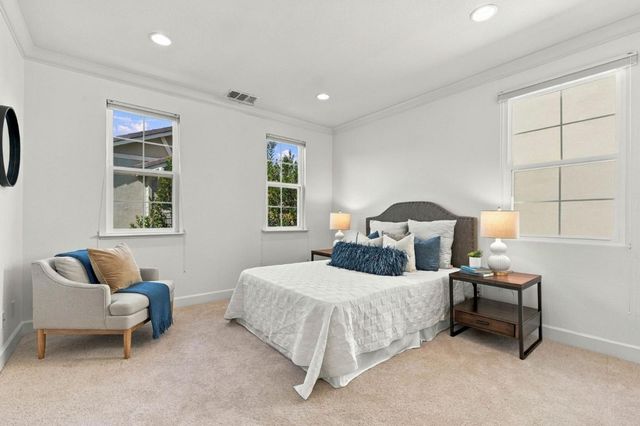 56 Regency Place, Hayward, CA 94544
