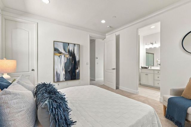 56 Regency Place, Hayward, CA 94544
