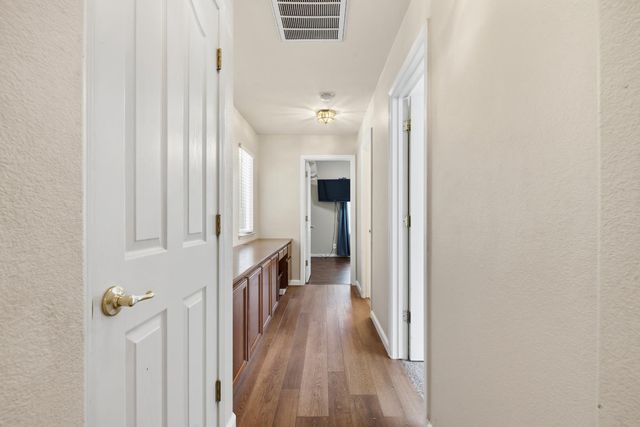 5532 Gable Ct, Riverbank, CA 95367