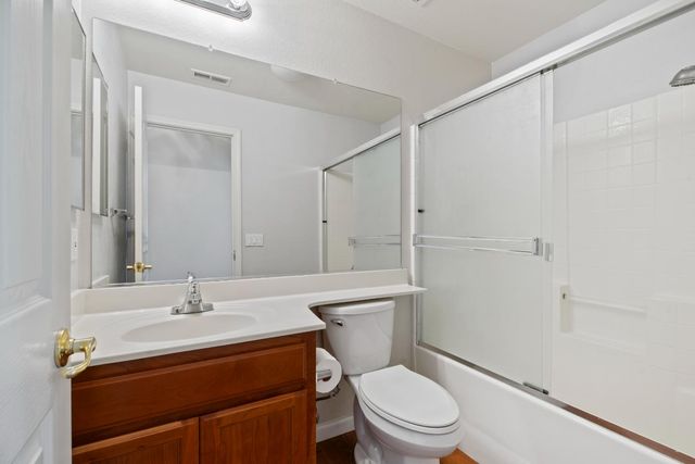 5532 Gable Ct, Riverbank, CA 95367