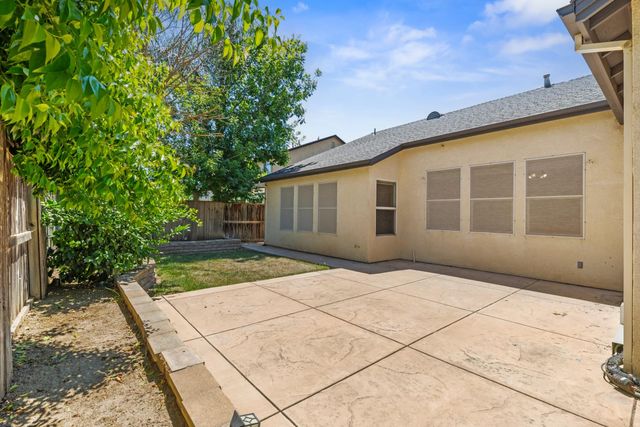 5532 Gable Ct, Riverbank, CA 95367