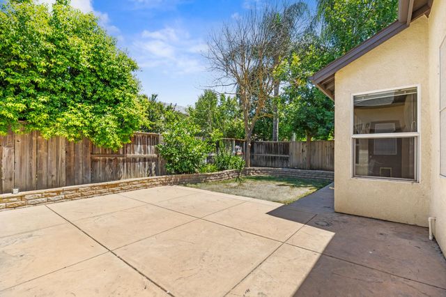 5532 Gable Ct, Riverbank, CA 95367