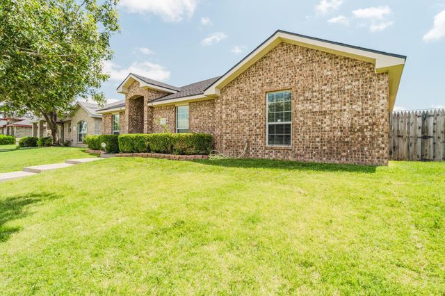 1011 PAGODA Drive, Amarillo, TX 79110