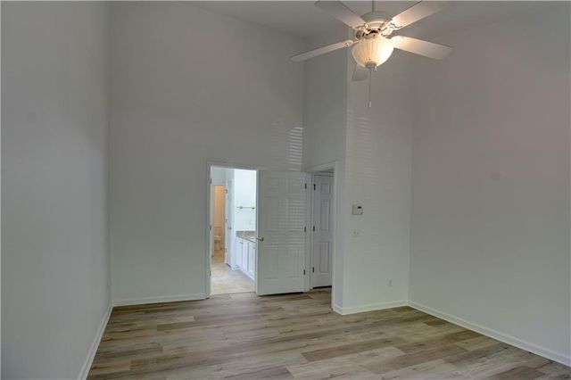 5847 Landers Loop, Fairburn, GA 30213