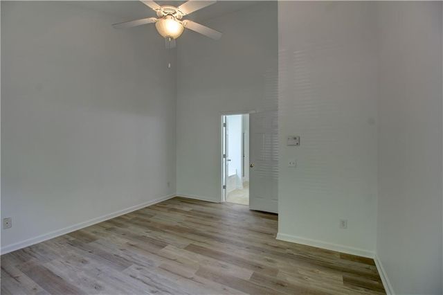 5847 Landers Loop, Fairburn, GA 30213