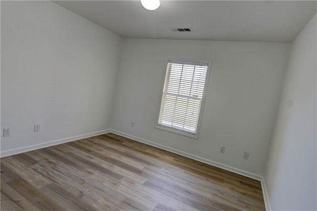 5847 Landers Loop, Fairburn, GA 30213