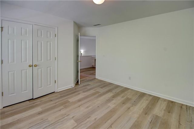 5847 Landers Loop, Fairburn, GA 30213