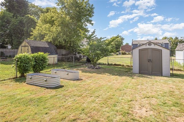 18 Barringer Drive, Hamlin, NY 14464