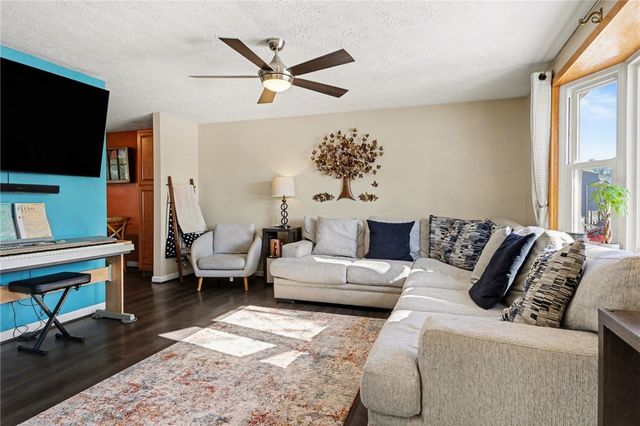 18 Barringer Drive, Hamlin, NY 14464