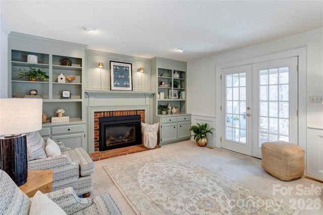 584 Sandringham Place NE, Concord, NC 28025