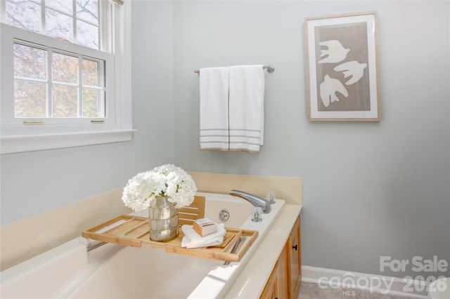 584 Sandringham Place NE, Concord, NC 28025