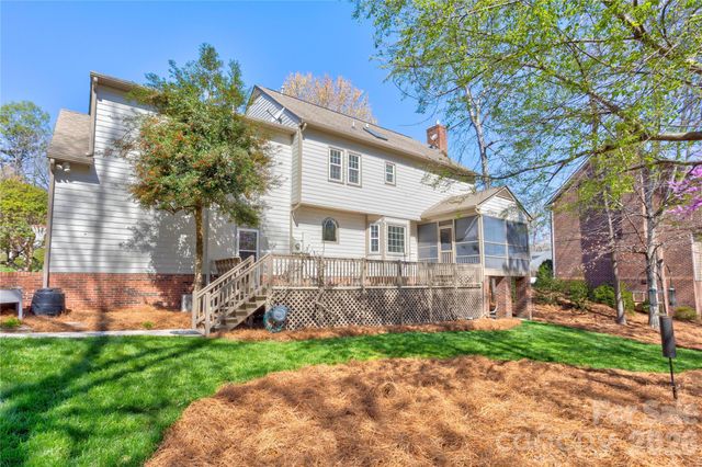 584 Sandringham Place NE, Concord, NC 28025