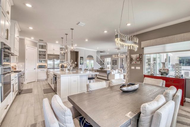 12107 Waterstone Circle, Palm Beach Gardens, FL 33412