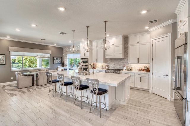 12107 Waterstone Circle, Palm Beach Gardens, FL 33412