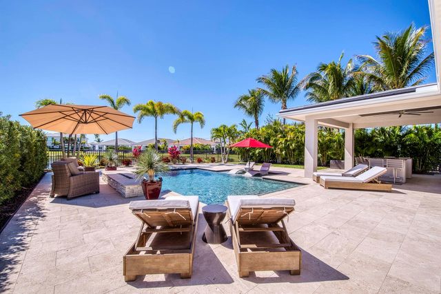 12107 Waterstone Circle, Palm Beach Gardens, FL 33412