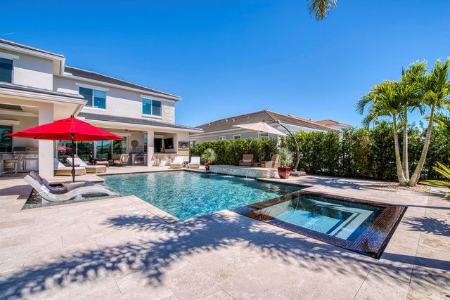 12107 Waterstone Circle, Palm Beach Gardens, FL 33412