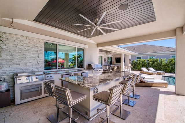 12107 Waterstone Circle, Palm Beach Gardens, FL 33412