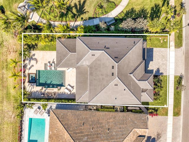 12107 Waterstone Circle, Palm Beach Gardens, FL 33412