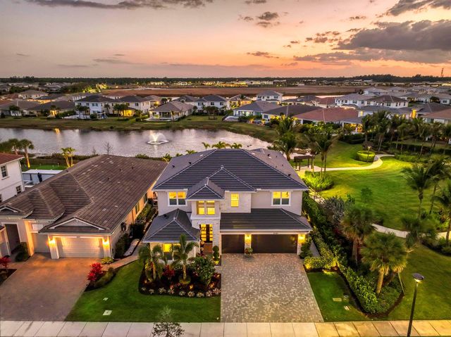 12107 Waterstone Circle, Palm Beach Gardens, FL 33412